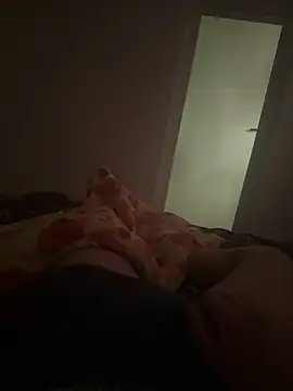 Loryn29 online show from April 2026 11:44:02 AM