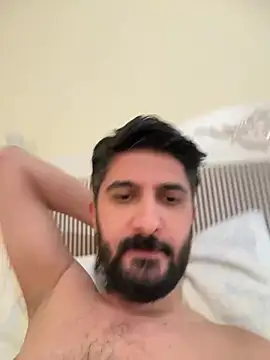 fatihbry657 online show from April 2026 11:19:02 AM