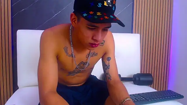 Snapshot of Lian_Jacob chatting on May 2026 07:26:02 AM Lian Jacob online show from May 2026 07:26:02 AM