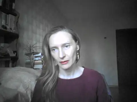 LunaBelle8 online show from May 2026 04:58:02 PM