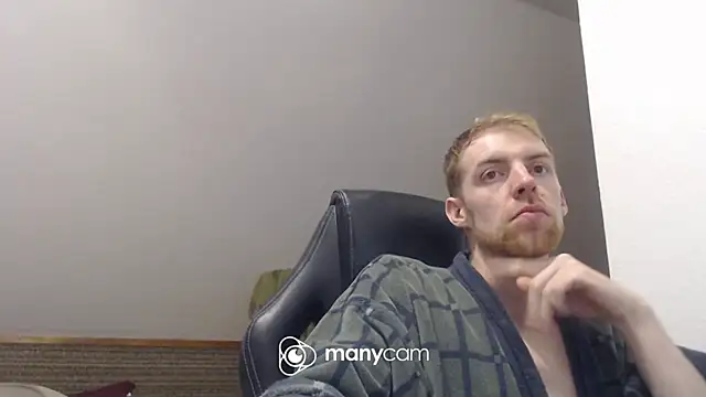 Snapshot of Milkyman7 chatting on November 2025 08:49:01 PM Milkyman7 online show from November 2025 08:49:01 PM