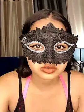 couple hot43 online show from May 2026 04:26:02 PM