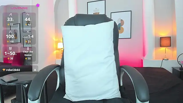 lucy rouse1 online show from April 2026 04:26:01 PM