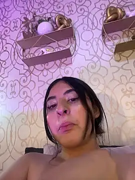 Snapshot of Maggiee_1 chatting on June 2026 02:53:01 AM Maggiee 1 online show from June 2026 02:53:01 AM