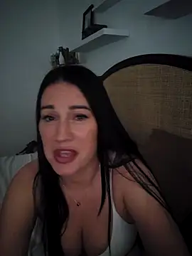 ashleyleeXX online show from April 2026 10:57:01 AM