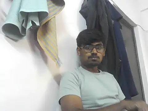 Snapshot of singaram190 chatting on July 2026 07:06:01 AM singaram190 online show from July 2026 07:06:01 AM