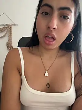 Snapshot of Lily_Rush chatting on June 2026 01:04:02 PM Lily Rush online show from June 2026 01:04:02 PM