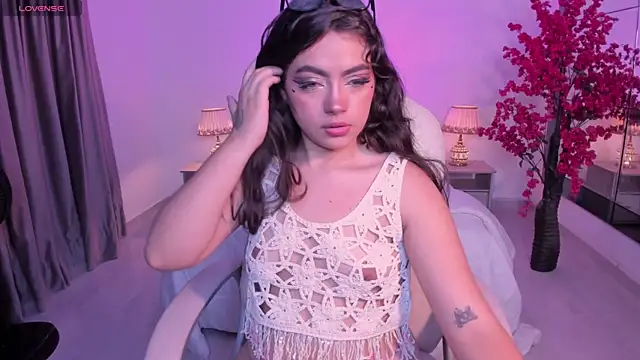 Natasha-aniston online show from April 2026 03:09:02 AM