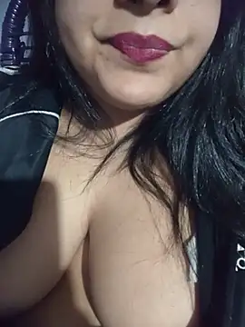 Snapshot of Thamimaodefada chatting on July 2026 11:26:01 PM Thamimaodefada online show from July 2026 11:26:01 PM