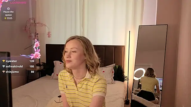 EvaHamilton online show from June 2026 03:36:01 AM