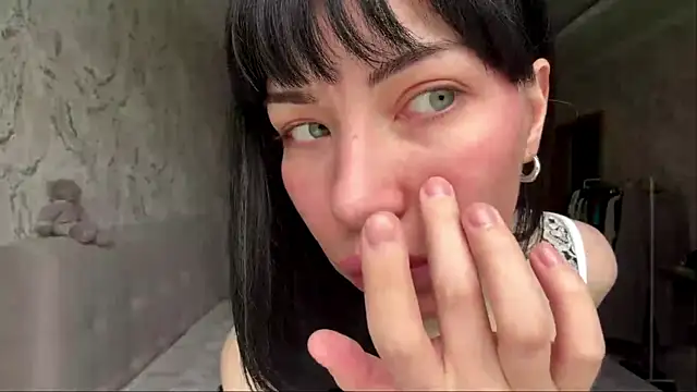 LuisaAlconcel online show from April 2026 06:49:01 AM