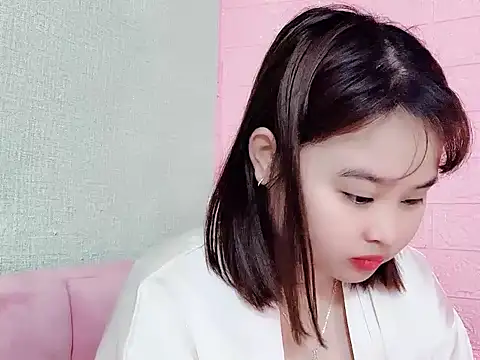 NhungNhun789 online show from April 2026 07:48:01 PM