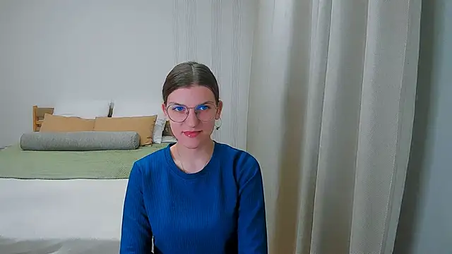 AnnaThorne online show from May 2026 04:31:01 AM