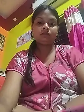 Snapshot of Simupaul001 chatting on June 2026 05:37:02 PM Simupaul001 online show from June 2026 05:37:02 PM