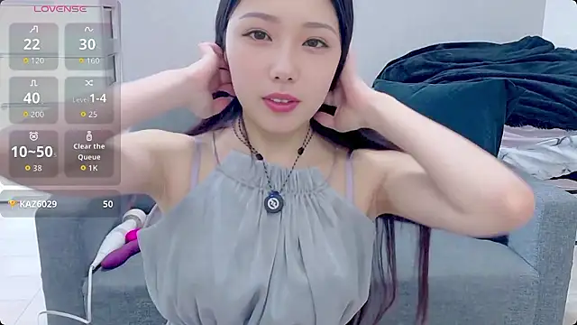 Snapshot of Minamina2 chatting on June 2026 07:14:01 AM Minamina2 online show from June 2026 07:14:01 AM