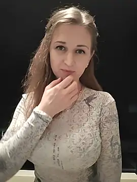 irresistibelle online show from July 2026 07:17:01 PM