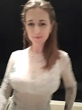 irresistibelle online show from July 2026 07:46:01 PM