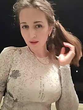 irresistibelle online show from August 2026 07:49:01 PM