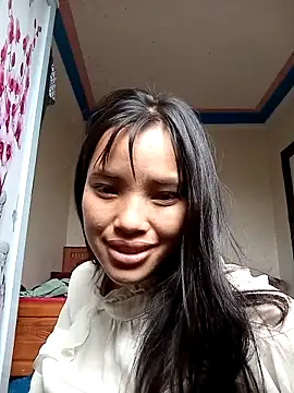 LucyBri01 online show from April 2026 06:05:01 AM