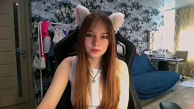 Snapshot of Princess_Mira chatting on July 2026 10:42:01 AM Princess Mira online show from July 2026 10:42:01 AM