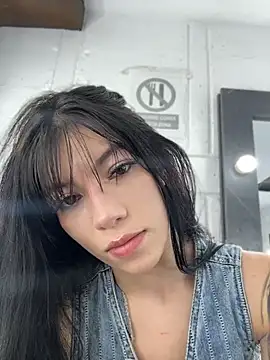Snapshot of Maddison_Foxxx chatting on July 2026 12:43:01 PM Maddison Foxxx online show from July 2026 12:43:01 PM