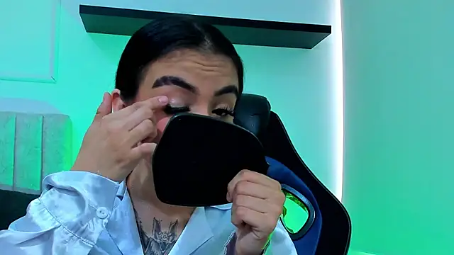 isabella hv online show from June 2026 08:09:02 PM