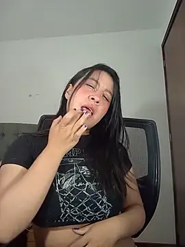 kim naomy13 online show from June 2026 03:14:02 PM