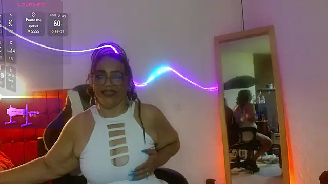 Sweet-Mommy-Milf online show from May 2026 03:45:02 AM