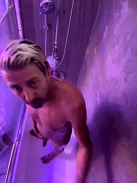 Snapshot of maxbandit chatting on September 2025 12:36:01 AM maxbandit online show from September 2025 12:36:01 AM