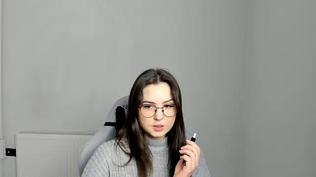 Regina cute  online show from April 2026 11:19:02 AM