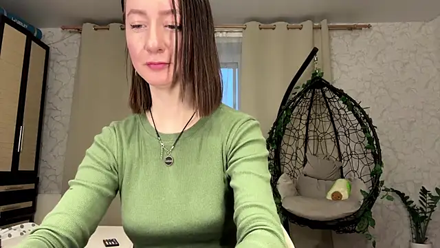 MariaSpadoni online show from April 2026 05:30:01 PM