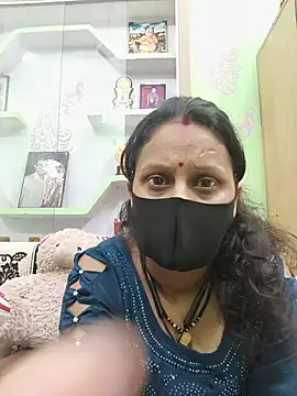 Snapshot of Beborani chatting on May 2026 05:35:01 AM Beborani online show from May 2026 05:35:01 AM