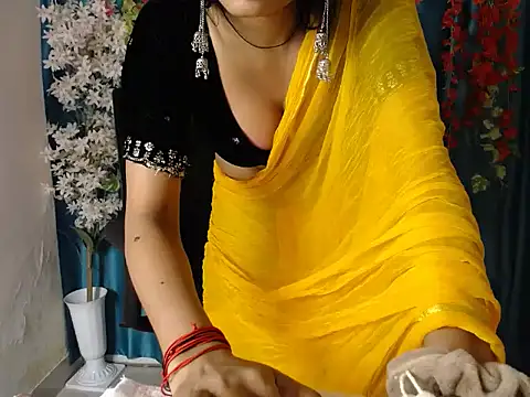 Naughtyy Ranii01 online show from July 2026 08:11:01 PM