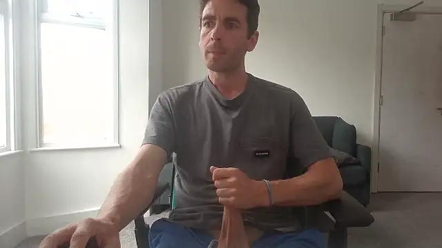frenchbdmaninlondon online show from July 2026 02:07:02 PM