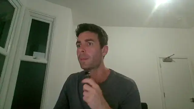 frenchbdmaninlondon online show from August 2026 09:28:01 PM