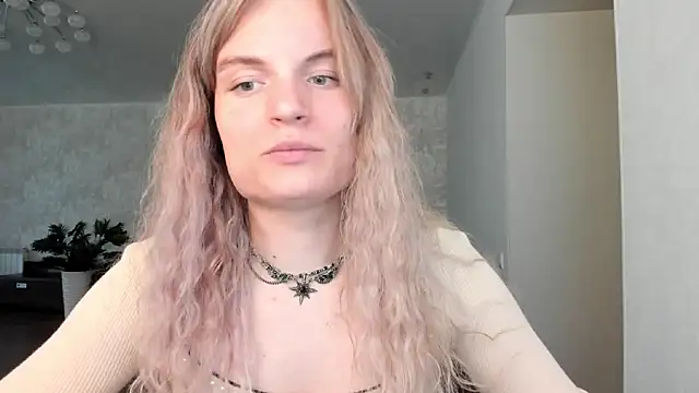 milliKira006 online show from May 2026 01:16:01 PM