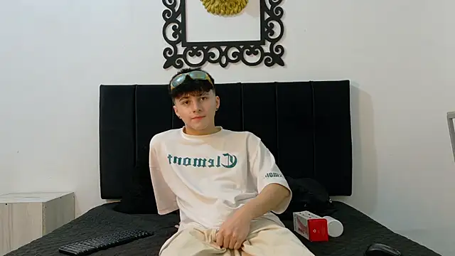 LunayDream online show from June 2026 11:41:02 AM