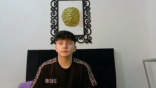 LunayDream online show from July 2026 11:57:02 AM