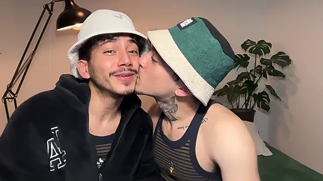 Noah and Steven online show from June 2026 02:53:01 AM