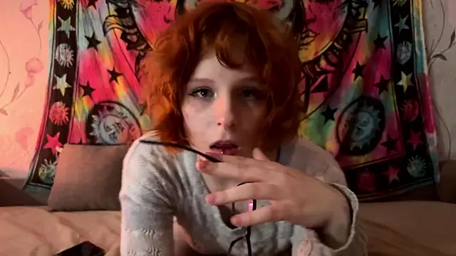 Snapshot of solarya_redfox chatting on May 2026 02:31:01 AM solarya redfox online show from May 2026 02:31:01 AM