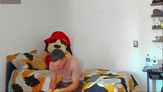 Teo Rave online show from April 2026 03:59:02 PM