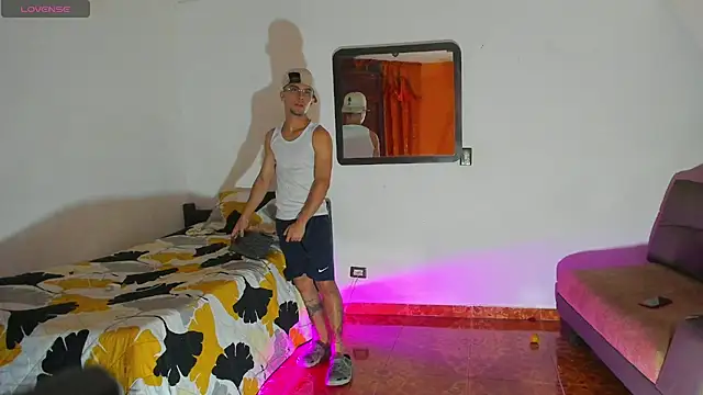 Teo Rave online show from July 2026 01:16:01 AM