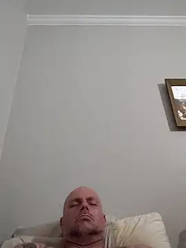Snapshot of thatgoodmattgood chatting on May 2026 06:33:01 AM thatgoodmattgood online show from May 2026 06:33:01 AM