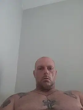 Snapshot of thatgoodmattgood chatting on July 2026 07:43:01 PM thatgoodmattgood online show from July 2026 07:43:01 PM