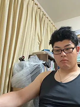 Snapshot of shun_201 chatting on July 2026 01:14:01 PM shun 201 online show from July 2026 01:14:01 PM