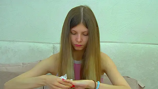 AudreyBarlov online show from May 2026 06:20:02 AM