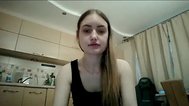 Lisanta online show from May 2026 04:26:01 PM