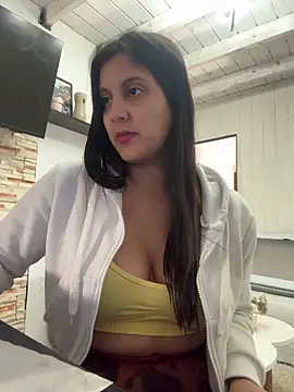 jimena-m online show from April 2026 05:52:01 PM