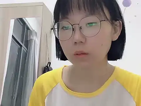 Belle-LL online show from April 2026 01:53:02 PM