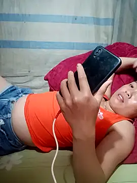 Snapshot of phuongtrinh1 chatting on June 2026 01:40:02 AM phuongtrinh1 online show from June 2026 01:40:02 AM